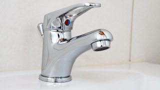 В Саратове на нескольких улицах отключили воду. Адреса