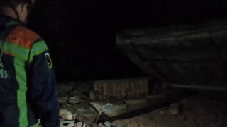 На Привокзальной площади саратовца насмерть завалила стена гаража
