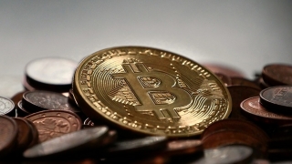 Ни биткоинов, ни денег. Саратовец поверил предложению об инвестировании