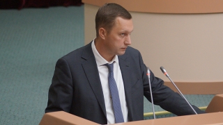 Роман Бусаргин объявил выговоры за срыв строительства туберкулезного диспансера