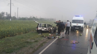 В ДТП под Энгельсом пострадали двое взрослых и двое детей