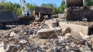 Жители микрорайона "Звезда" пожаловались на уничтожение зеленой зоны