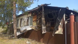 Под Саратовом сгорели два жилых дома