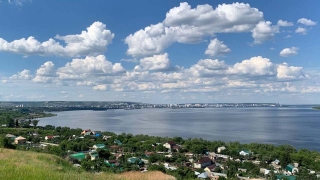 Саратовцев ждет облачная среда