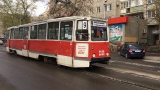 В Саратове с утра вновь стоят трамваи четырех маршрутов