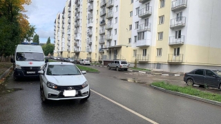 В Заводском районе пешеход попал под колеса "Весты"