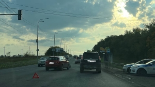 На Усть-Курдюмской водитель "Весты" сбил женщину с ребенком