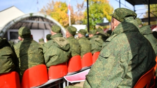 ЗАГС: на саратовских мобилизационных пунктах зарегистрировали 24 пары