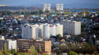 Цена квадратного метра в саратовских новостройках достигла 77124 рублей