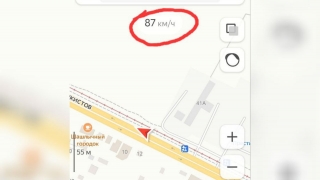 Пассажирка маршрутки о поездке по Саратову: "Водитель гнал на скорости 94 км/ч"