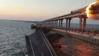Пожар на Крымском мосту. Продажа билетов на поезда приостановлена