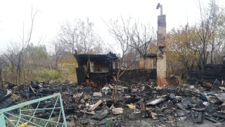 Ночью в Ленинском районе сгорел дачный дом с печью