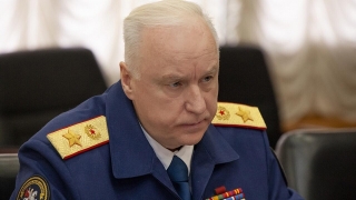 Суицид после экзамена. Мать заявила о "фальсификации" и попросила помощи у главы СК