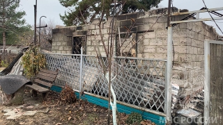 В саратовском селе горели дом, баня и стройматериалы