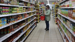 Саратовстат: оборот розничной торговли и общепита продолжает падать