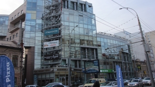 В Саратове вновь эвакуируют торговые центры