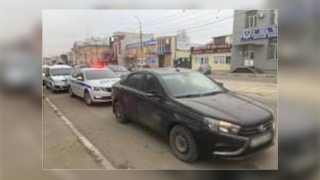 Водителю "Весты" пришлось оплатить за родственника 70 штрафов