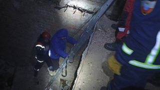 В центре Саратова мужчина упал в пролет между этажами