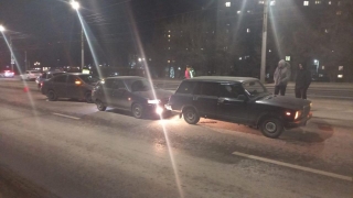 В массовом ДТП в Заводском районе пострадала девушка