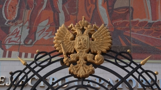 Роман Бусаргин увеличил оклады правительственным поварам, кондитерам и официантам