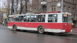 В Саратове из-за обрыва контактной сети встали троллейбусы двух маршрутов