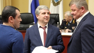 Дело заммэра Саратова. Антон Корнеев возлагает ответственность на коллег