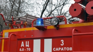 В Пугачеве сгорел частный дом. Его хозяин получил ожоги