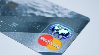 Саратовец хотел помочь подруге и перевел мошенникам 21 тысячу рублей