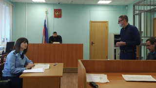 Телевизор как взятка для прокурора. На процессе по делу Дынина допрашивают его бывших коллег