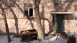 В Саратове пожарные спасли мужчину из задымленной квартиры