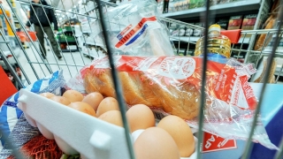 В России снизились продажи продуктов питания