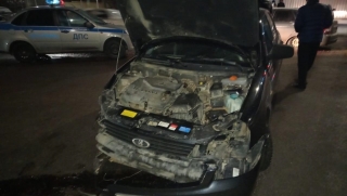 На Соколовой столкнулись две "Приоры". Пострадала девушка
