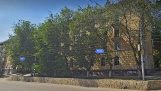 Мэрия хочет продать "сталинку" c участком на Чернышевского за 53,6 млн рублей