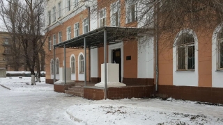 В Саратове на ремонт закрывается гимназия, детей переводят в другие школы