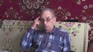 "Пока ехала полиция, я специально медлил": пенсионер помог поймать курьера мошенников
