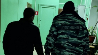Молодой саратовец изнасиловал свою 53-летнюю тетю. Он задержан