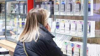 Россияне стали больше тратить на дорогие смартфоны