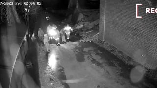 Оползень в Саратове. Момент обрушения дома попал на видео