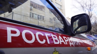 Росгвардейцы спасли молодую женщину от необдуманного поступка