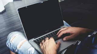 В Саратове любитель интима испугался вымогателей и заплатил
