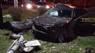 Пожилой мужчина на "Camry" снес светофорный столб в Балакове