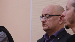 Миллионы для прокурора. Алексей Горбатов на месяц останется под домашним арестом