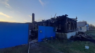 В пасхальное воскресенье хозяева готовили ужин и сожгли дом