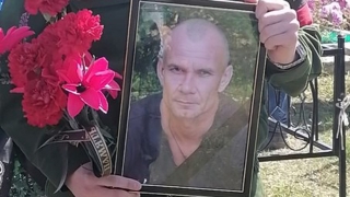 Спецоперация. Земляки простились с бойцом ЧВК Алексеем Ракицким