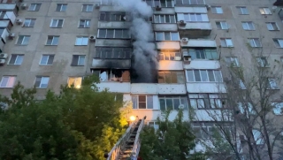 В энгельсской девятиэтажке взорвался газ. Есть пострадавшие, 30 человек эвакуированы