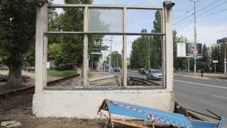 "Пока кого-нибудь не собьют". Подземку на 2-й Дачной закрыли, временного перехода нет