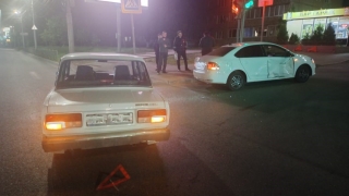 В ДТП на Большой Садовой пострадала пассажирка "семерки"