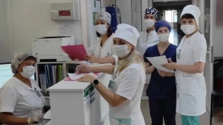 Медсестры всего мира отмечают профессиональный праздник
