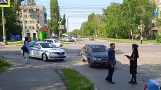 Водитель "Нексии" отправил в больницу 16-летнюю девочку
