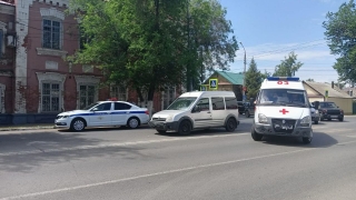 В Энгельсе на пешеходном переходе иномарка сбила ребенка